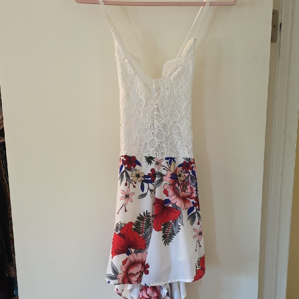 SHEIN White Floral Lace Romper